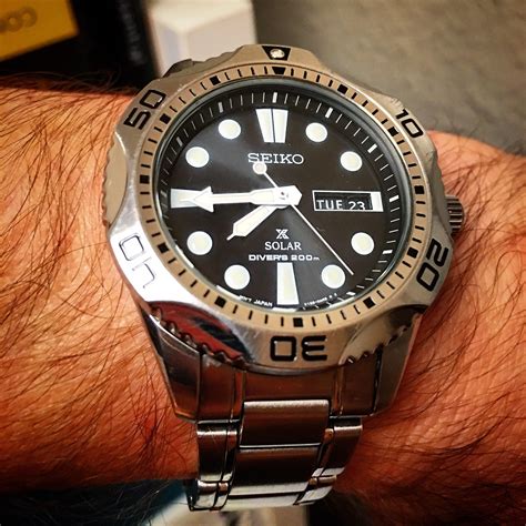 seiko quartz diver's watch.